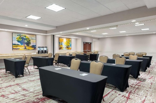 Hilton Garden Inn Montgomery East image 35